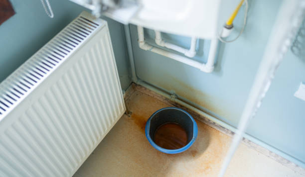 Best Water damage restoration near me  in Neenah, WI